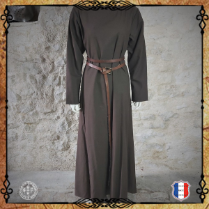 Medieval Dress Linen / Brown