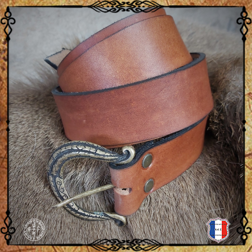 CEINTURE HOMME MEDIEVAL 100% cuir BOUCLE A TAILLE 1m84