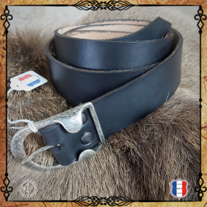 CEINTURE HOMME MEDIEVAL 100% cuir BOUCLE C TAILLE 1m51